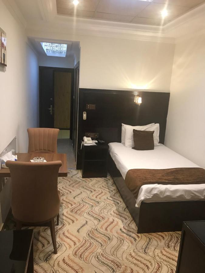 Basra Castle Hotel מראה חיצוני תמונה